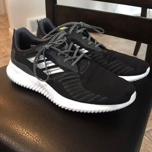 Adidas AlphaBounce
